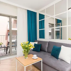 54 Old Town Apartment