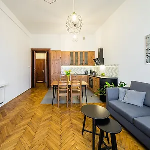 Zacisze Wawelofts Apartment Krakow